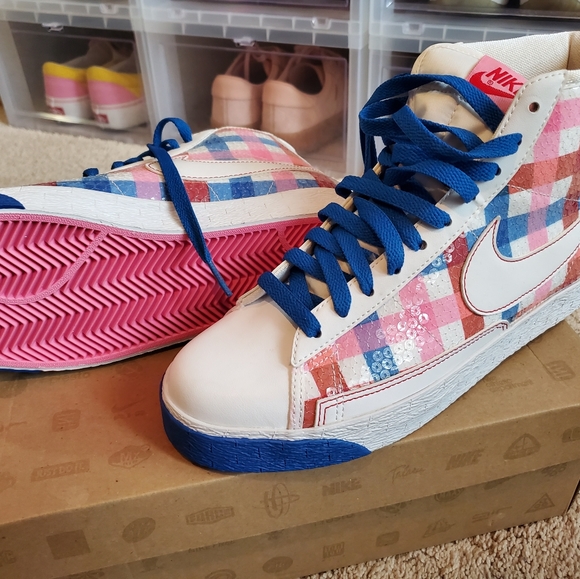 nike blazer size 9